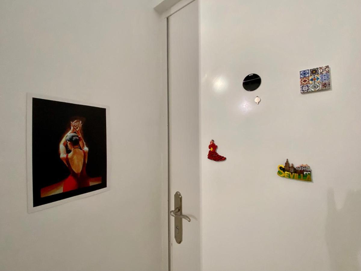 Cosy Studio In Alameda District Appartement Sevilla Buitenkant foto