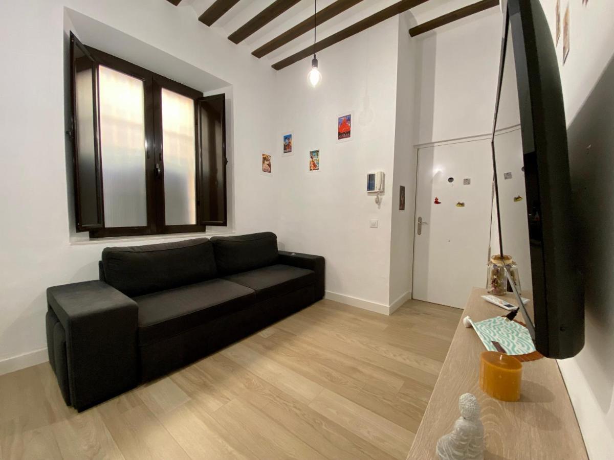 Cosy Studio In Alameda District Appartement Sevilla Buitenkant foto